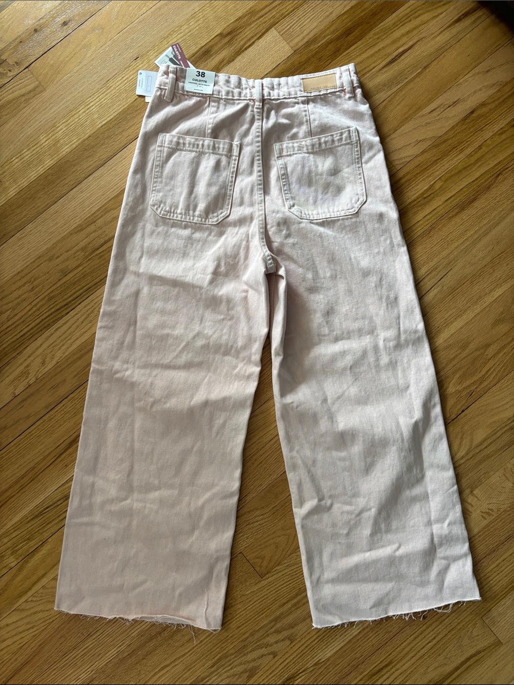 Mango Wide-Leg Crop Culotte Jeans in Pale Pink, new with tags - Picture 7 of 8